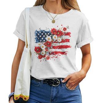 4Th Of July Floral American Flag Wildflowers Patriotic Women T-shirt - Seseable