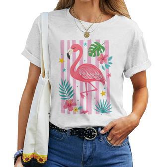 Motif Flamant Rose Tropical Été Floral Rayé Plage T-shirt femme - Cadeauxyz