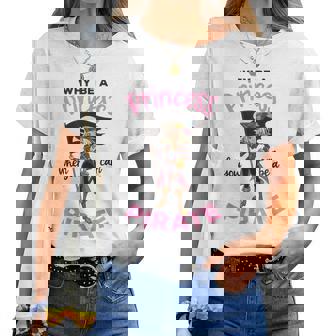 Pourquoi Être Une Princesse Quand On Peut Être Une Fille Pirate T-shirt femme - Cadeauxyz