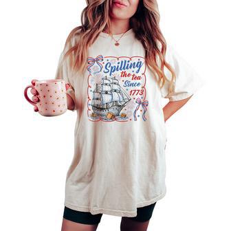 Spilling The Tea Since 1773 Vintage Us History Teacher Women's Oversized Comfort T-shirt - Thegiftio UK