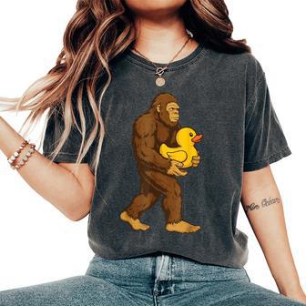 Bigfoot Rubber Duck Women's Oversized Comfort T-Shirt - Thegiftio UK