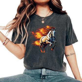 Caballo De Fuego Con Llamas Caballoalvaje Horóscopo Chino Camiseta extragrande cómoda para mujer - Regaloses