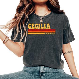 Cecilia Nombre Personalizado Linda Idea Intage Cecilia Camiseta extragrande cómoda para mujer - Regaloses