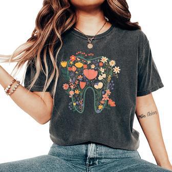 Floral Tooth Boho Flower Dental Student Dental Assistant Women's Oversized Comfort T-Shirt - Thegiftio