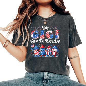 Gigi Loves Her Firecrackers 4Th Of July Us Flag Fireworks Women's Oversized Comfort T-Shirt - Thegiftio UK