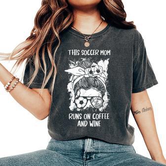 Soccer Maman Foot Joueur Professionnel Football T-shirt oversize confortable pour femme - Cadeauxyz