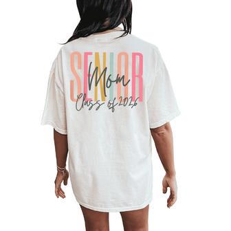 Class Of 2026 Senior Mom 2026 Graduation Matching Family Women's Oversized Comfort T-Shirt Back Print - Thegiftio UK