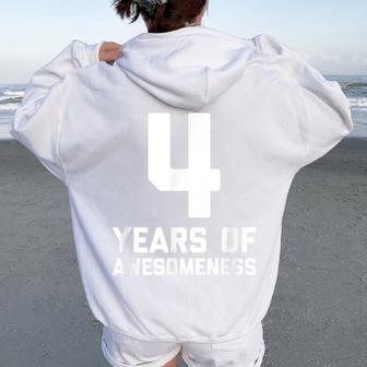 4Th バースデーシャツ 年齢 4歳 男の子 女の子 レディース オーバーサイズ パーカー バックプリント - Kawaiitshirt