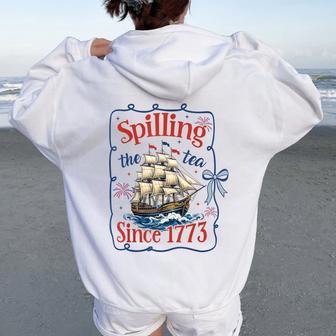 Spilling The Tea Since 1773 Vintage Us History Women Women Oversized Hoodie Back Print - Thegiftio UK