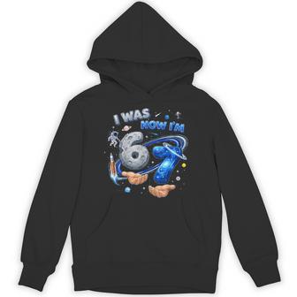 I Was 6 Now I'm 7 7Th Birthday 67 Meme Astronaut Space Boy Hoodie - Thegiftio UK