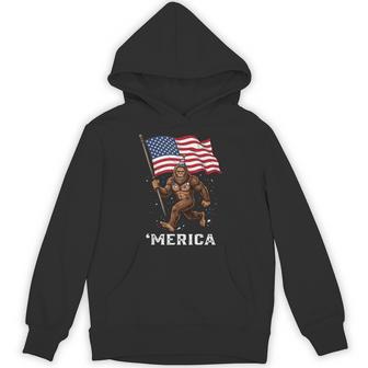 Bigfoot American Flag Merica 4Th Of July Hoodie - Thegiftio UK