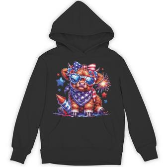 Cute Highland Cow Florals 4Th Of July Usa Flag Patriotic Cow Hoodie - Thegiftio UK