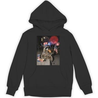 Feral Raccoon Eating Hot Dog Meme 4Th Of July Usa Hoodie - Thegiftio UK