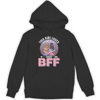 この少女は彼女のbffを愛している 友情 チーム 格言 友人 親友 パーカー - Kawaiitshirt
