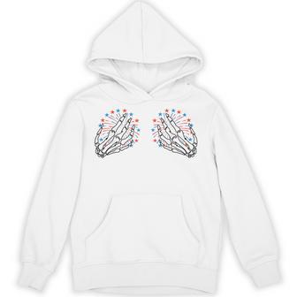 Just Here For The Fireworks Boobs 4Th Of July For Couples Hoodie - Thegiftio UK