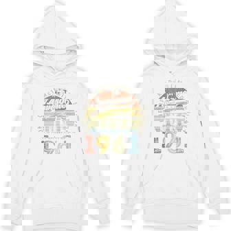 オンバック 65 限定版 1961年6月65日 誕生日 パーカー - Kawaiitshirt