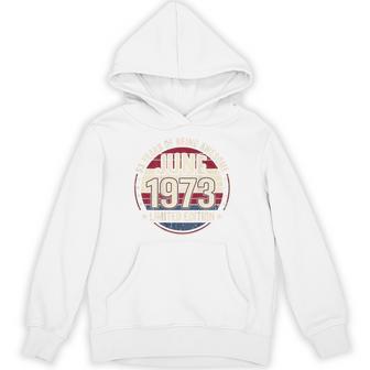 裏面 ヴィンテージ 53 誕生日 デコレーション メンズ 53歳 1973 53歳 パーカー - Kawaiitshirt