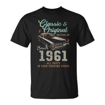 1961年生まれ ヴィンテージカー 65歳の誕生日 Tシャツ - Kawaiitshirt