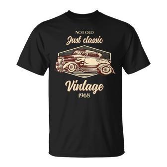 56 歳の誕生日プレゼント男ヴィンテージ 1968 年ではない古いクラシックカーの楽しみ Tシャツ - Kawaiitshirt
