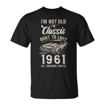65歳の誕生日 1961年生まれのクラシックカー Tシャツ - Kawaiitshirt