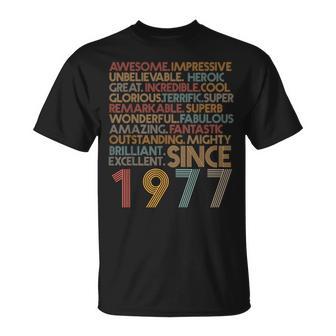 Awesomeince 1977 47Th Birthday Born In 1977 47 Years Old Tシャツ - Kawaiitshirt