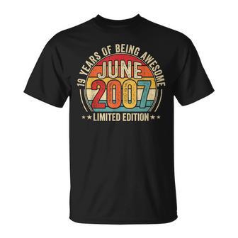 Awesomeince June 2007 ビンテージ レトロ 19歳の誕生日 メンズ Tシャツ - Kawaiitshirt