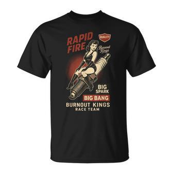 Burnout Kings レトロレーシングスパークプラグガールピンナップ ヴィンテージデザイン Tシャツ - Kawaiitshirt