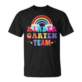 Kindergarten Kita Team Outfit Erzieherin Erzieher Regenbogen T-Shirt - Seseable