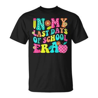 In My Last Day Of School Era Groovy Happy Last Day Of School T-Shirt - Thegiftio UK