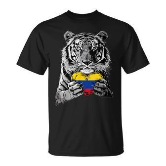 Raíces Colombianas Corazón De Tigre Orgullo Colombiano Bandera De Colombia Camiseta unisex - Regaloses