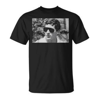 アイルトン・セナ ブラジリアンレーシングドライバー 1985 Tシャツ - Kawaiitshirt