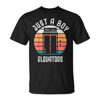エレベーターが大好きな少年 エレベーターメカニック エレベーター。 Tシャツ - Kawaiitshirt
