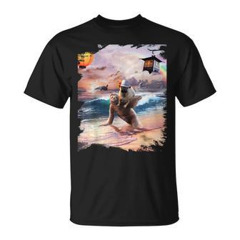 日本海岸でナマケモノに乗るパグ犬 Tシャツ - Kawaiitshirt