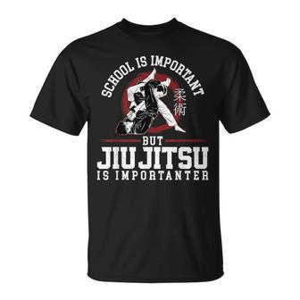 柔術学校は重要ですが、柔術は重要です Tシャツ - Kawaiitshirt