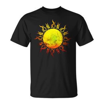 燃える太陽 トライバル タトゥー 宇宙 宇宙 Tシャツ - Kawaiitshirt