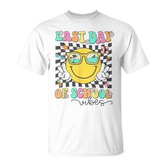 Groovy Last Day Of School Vibes Teachers Students Graduation T-Shirt - Monsterry