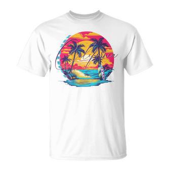 Los Angeles California、サーフィンサーフボードレトロ Tシャツ - Kawaiitshirt