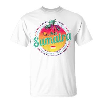 Sumatra Indonesia Retro Puesta Deolintage Recuerdo Camiseta unisex - Regaloses