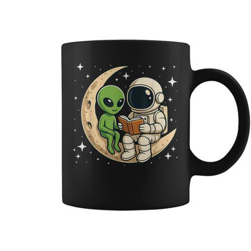 Reading Astronaut & Alien Reading Bookworm Reader Graphic Print Coffee Mug - Bookorys
