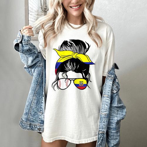 Ecuador Baseball Mom Ecuadorian Baseball Girl Women's Comfort Colors T-Shirt - Sportilla