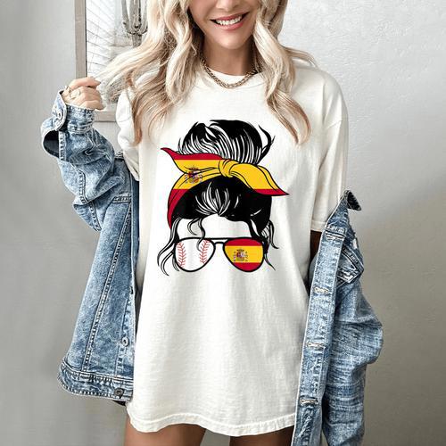 Spanish Baseball Mom Messy Bun Spain Baseball Girl Women's Comfort Colors T-Shirt - Sportilla