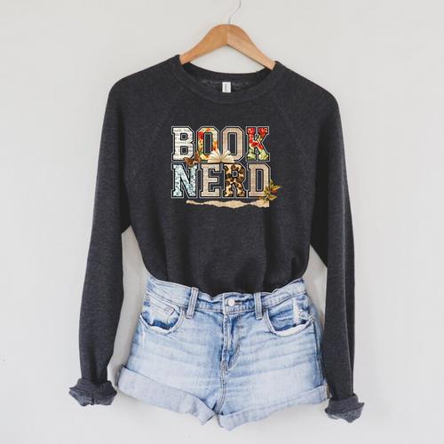 Book Nerd Vintage Floral Aesthetic Leopard Print Raglan Sleeve Sweatshirt - Bookorys DE
