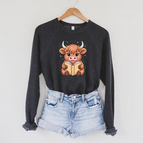 Cute Highland Cow Reading Book Raglan Sleeve Sweatshirt - Bookorys UK