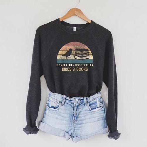 Easily Distracted By Birds & Books Retro Birding Bird Raglan Sleeve Sweatshirt - Bookorys DE