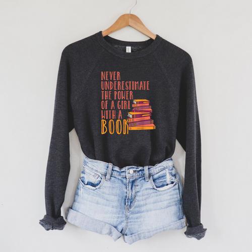 Frauenpower Reading Feminist Books Feminism Raglan Sleeve Sweatshirt - Bookorys CA