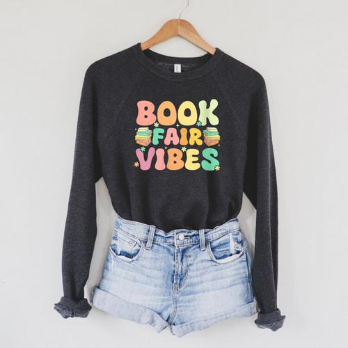 Women's Library Book Fair Vibe Groovy Retro School Reading Nostalgic Raglan Sleeve Sweatshirt - Bookorys