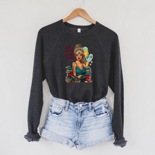 Hot Girls Read Books Spicy Bookish Girl Dark Romance Reader Raglan Baseball Tee Raglan Sleeve Sweatshirt - Bookorys DE
