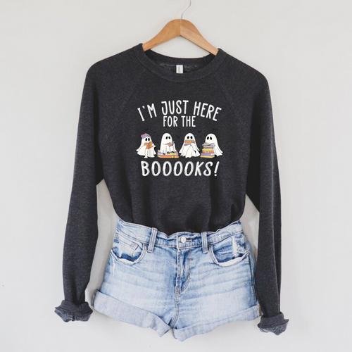 I'm Just Here For The Books Cute Halloween Ghost Reading Raglan Sleeve Sweatshirt - Bookorys DE