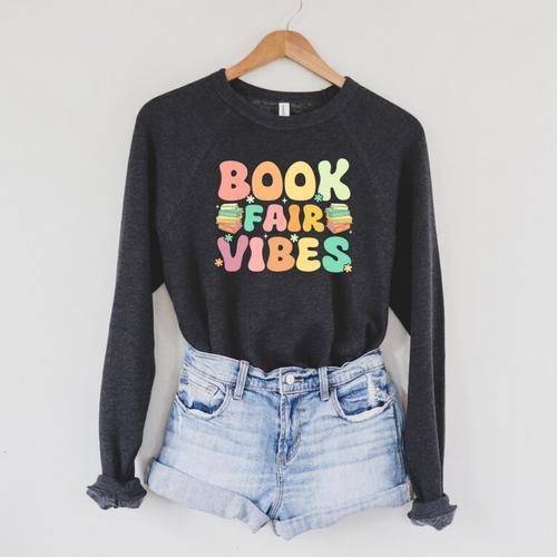 Library Book Fair Vibe Groovy Retro School Reading Nostalgic Raglan Sleeve Sweatshirt - Bookorys