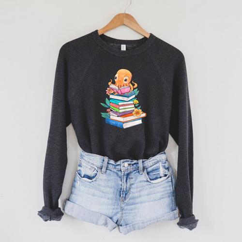 Octopus Reading Bookworm Book Reading Octopus Lover Raglan Sleeve Sweatshirt - Bookorys